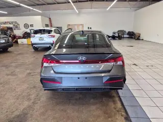Hyundai ELANTRA 2026 SEL Sport 4dr Sedan