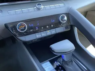 Hyundai ELANTRA 2024 SEL 4dr Sedan