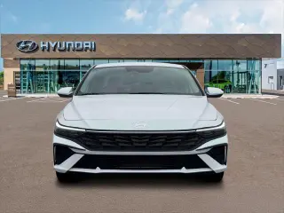 Hyundai ELANTRA 2026 SE 4p Sedan
