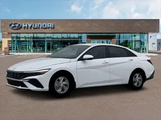 Hyundai ELANTRA 2026 SE 4p Sedan