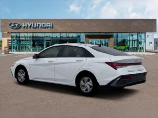 Hyundai ELANTRA 2026 SE 4p Sedan