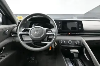 Hyundai ELANTRA 2025 SE 4dr Sedán