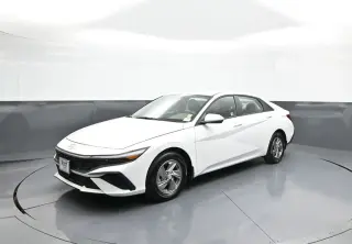 Hyundai ELANTRA 2025 SE 4dr Sedán