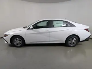 Hyundai ELANTRA 2026 SE 4dr Sedan