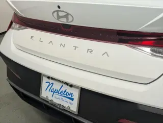 Hyundai ELANTRA 2026 SE 4dr Sedan