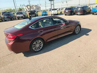 Hyundai Genesis 2015 3.8L 4p Sedana