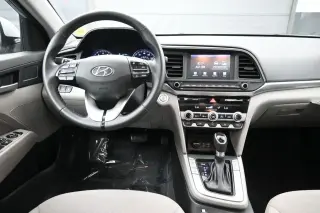 Hyundai ELANTRA 2019 SE 4dr Sedan 6M
