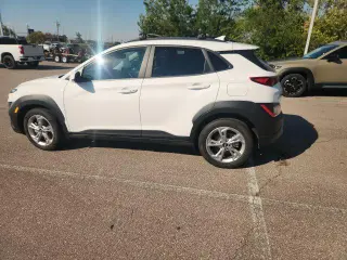 Hyundai KONA 2023 AWD SEL Crossover 4 puertas