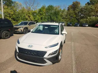 Hyundai KONA 2023 AWD SEL Crossover 4 puertas