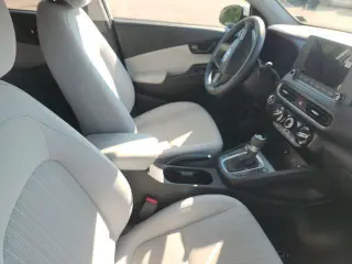 Hyundai KONA 2023 AWD SEL Crossover 4 puertas