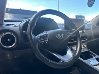 Hyundai KONA Eléctrico 2023 SEL 4p Crossover