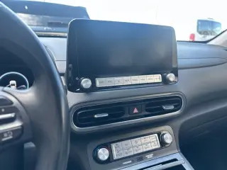 Hyundai KONA Eléctrico 2023 SEL 4p Crossover