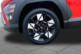 Hyundai KONA 2025 AWD SEL 4dr Crossover