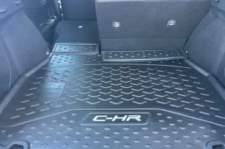 Toyota C-HR 2019 LE 4dr Crossover