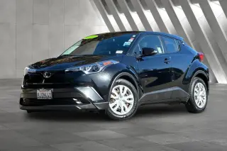 Toyota C-HR 2019 LE 4dr Crossover