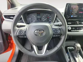 Toyota Corolla Hatchback 2025 SE 4p Hatchback