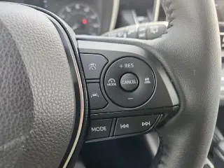 Toyota Corolla Hatchback 2025 SE 4p Hatchback