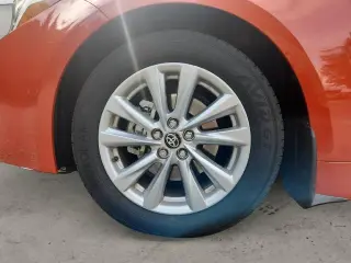 Toyota Corolla Hatchback 2025 SE 4p Hatchback