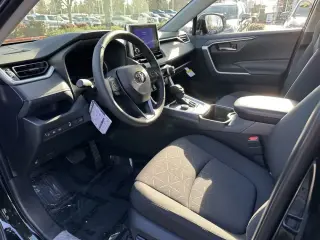 Toyota RAV4 Hybrid 2025 AWD XLE 4dr SUV