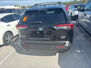 Toyota RAV4 híbrido 2024 AWD XLE 4p SUV