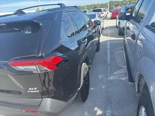 Toyota RAV4 híbrido 2024 AWD XLE 4p SUV