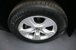 Toyota RAV4 2019 AWD XLE 4dr SUV