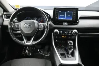 Toyota RAV4 2019 AWD XLE 4dr SUV