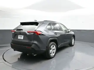 Toyota RAV4 2019 AWD XLE 4dr SUV