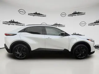 Toyota C-HR 2026 AWD SE 4dr Crossover