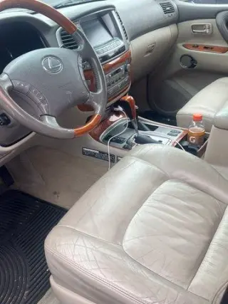 Lexus LX 470 2007 4p SUV 4WD
