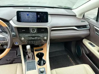 Lexus RX 450hL 2020 4x4 SUV 4p