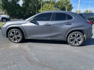 Lexus UX 250h 2021 AWD 4dr Crossover