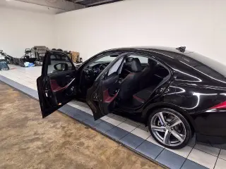 Lexus IS 200t 2017 4p Sedan