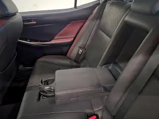 Lexus IS 200t 2017 4p Sedan