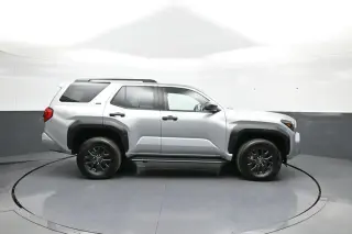 Toyota 4Runner 2025 4x4 SR5 4p SUV