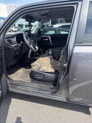 Toyota 4Runner 2023 4x4 SR5 4p SUV