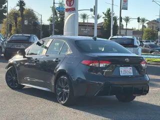 Toyota Corolla 2024 SE 4p Sed