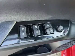 Toyota Prius 2020 LE 4dr Hatchback
