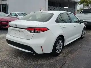 Toyota Corolla 2022 LE 4dr Sedan