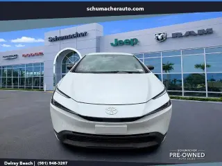 Toyota Prius 2025 AWD LE 4dr Hatchback