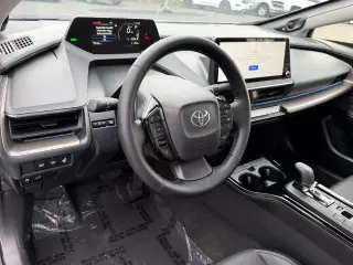 Toyota Prius 2024 AWD Limited 4dr Hatchback