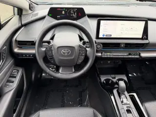 Toyota Prius 2024 AWD Limited 4dr Hatchback