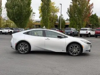Toyota Prius 2024 AWD Limited 4dr Hatchback