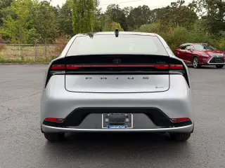 Toyota Prius 2024 AWD Limited 4dr Hatchback
