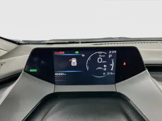 Toyota Prius 2024 LE 4p Hatchback