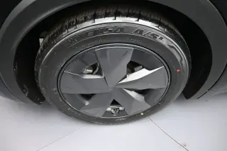 Toyota Prius 2025 LE 4dr Hatchback