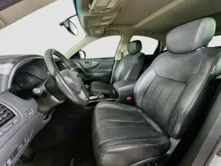 INFINITI QX70 2016 4dr SUV