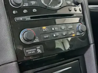 INFINITI QX70 2016 4dr SUV