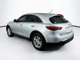 INFINITI QX70 2016 4dr SUV