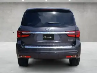 INFINITI QX80 2022 Sensory 4p SUV